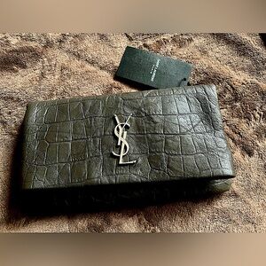Saint Laurent Monogram West Hollywood Croc Embossed 601313 Grey Leather Clutch